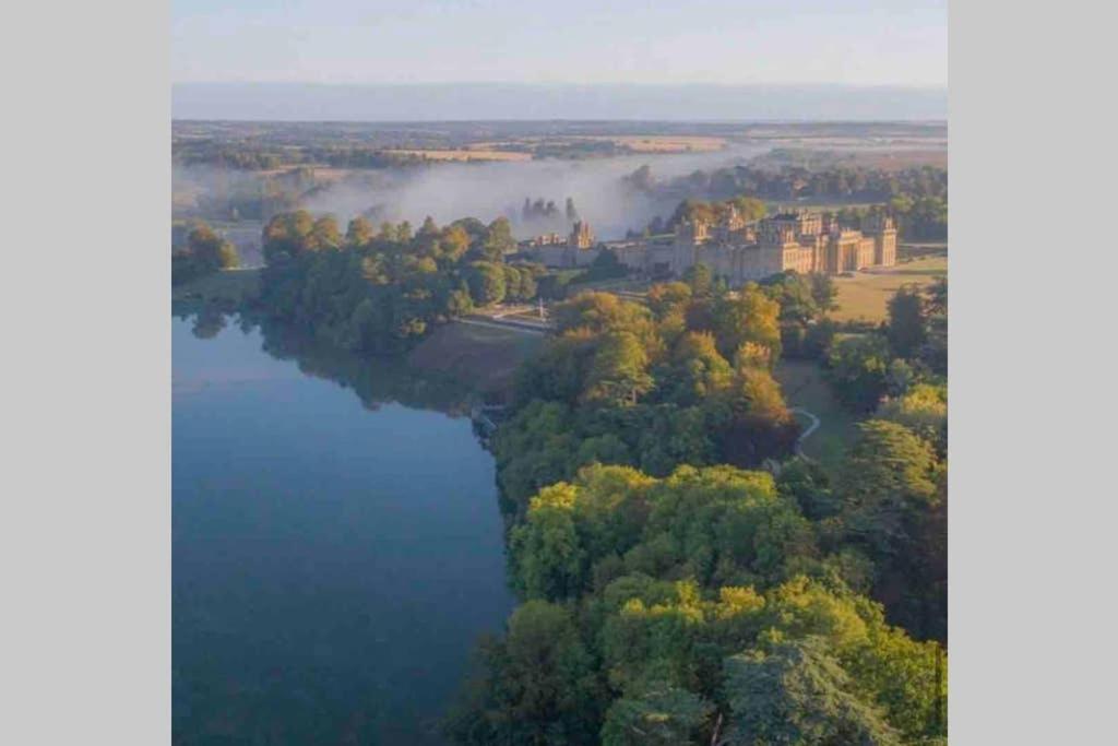 Oxfordshire Living - The Churchill Apartment - Woodstock Esterno foto