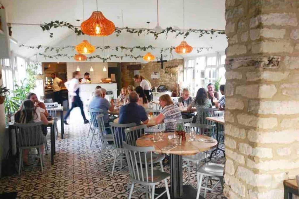Oxfordshire Living - The Churchill Apartment - Woodstock Esterno foto